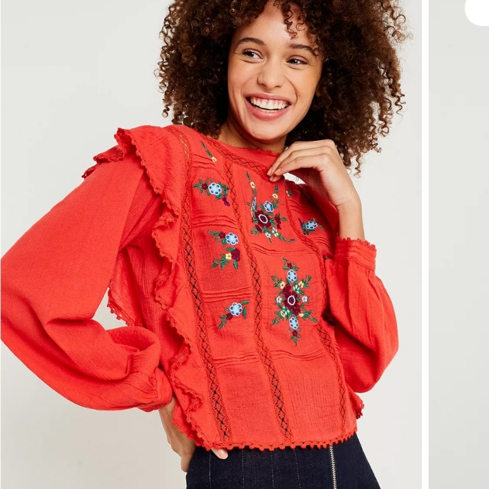 Free People Amy Red Floral Embroidered Bordado Top Medium